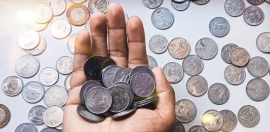 what is the manufacturing cost of one rupee?