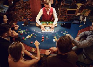 The Fluidity of Play: Mobile Access with the BIG8 Service BIG8