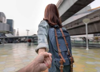 Are Call Girls in Gomti Nagar Really What People Think They Are? Call Girls in gomti nagar