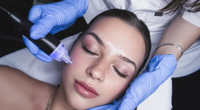 Why Hydration is the Key to Youthful and Glowing Skin HydroFacial treatment In Edmonton